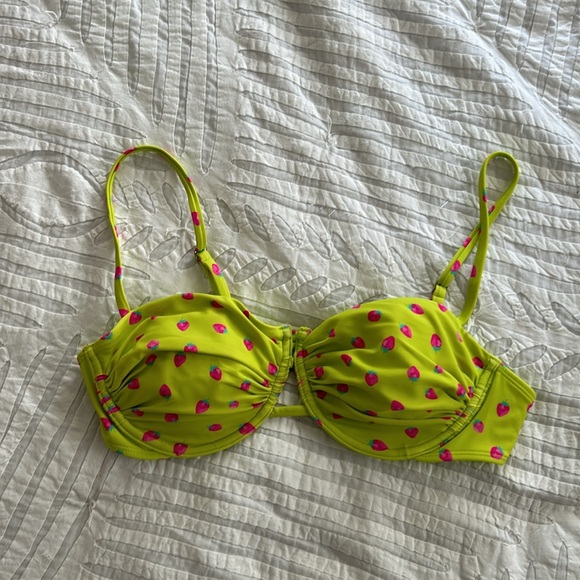 Target Wild Fable Swimsuit Set / Strawberry Print - Picture 2 of 4